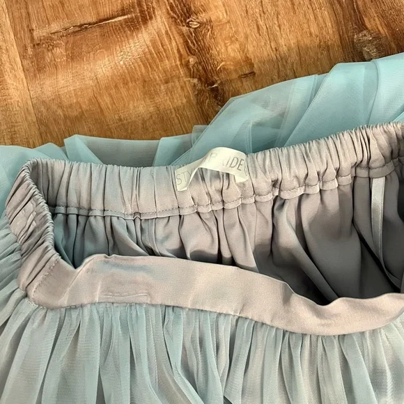 Custom “Stylish Bride” midi skirt - Picture 7 of 7